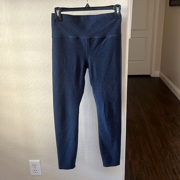 Like NEW VUORI CLEAN ELEVATION LEGGING - Picture 4 of 6